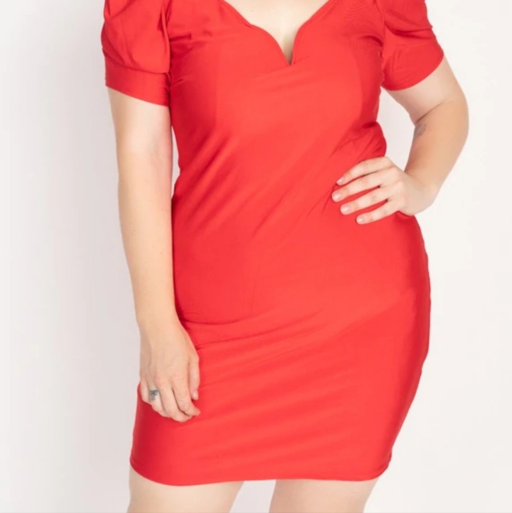 Plussize cute knee length dresss...date night or girls out